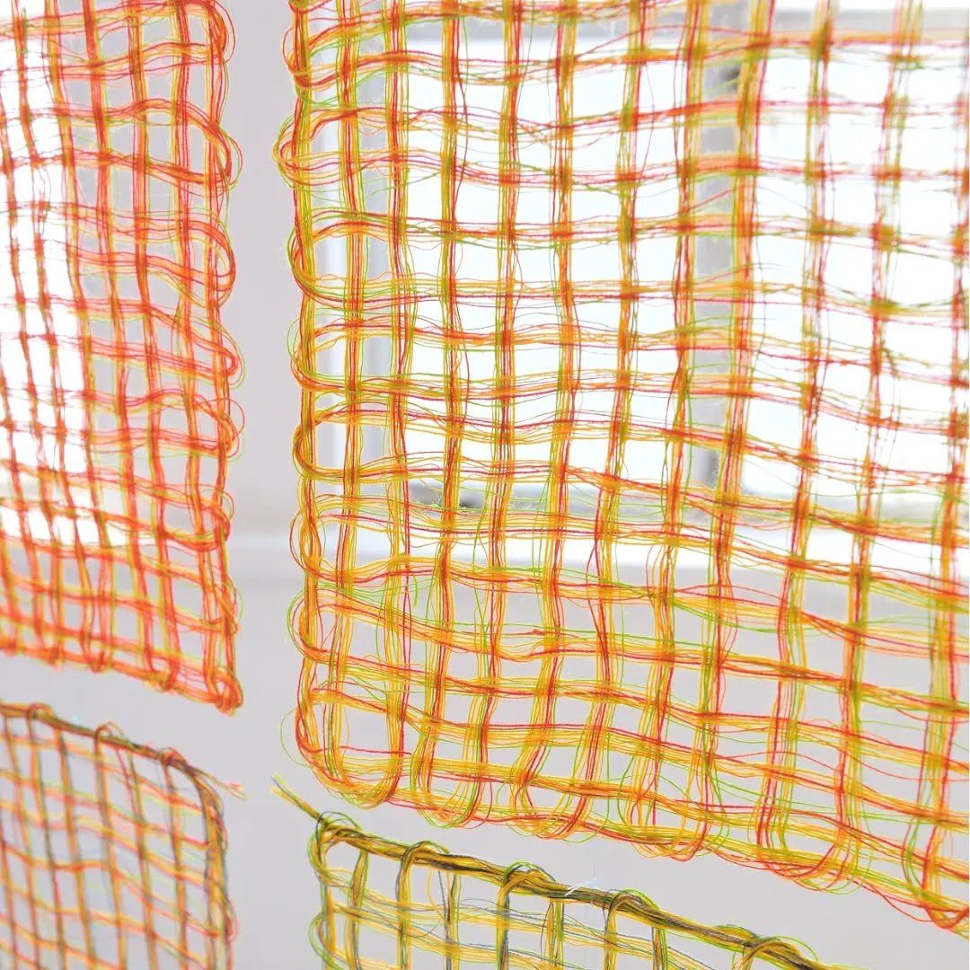 Transparent Colors 
  detail 

#textileart 
#finnishtextileart 
#texo70 
#kokokirjo 
@texo_ry