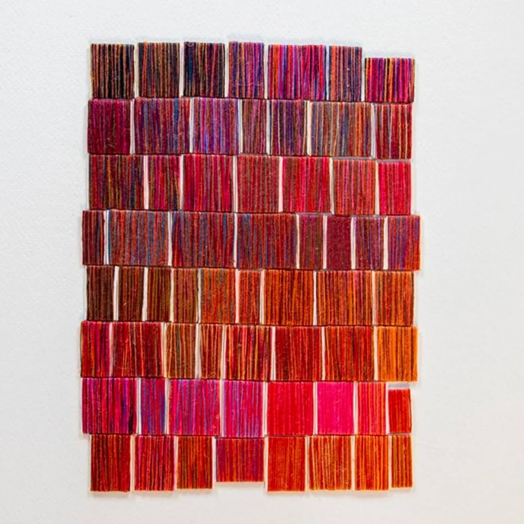 Red Berries 2026
Kollaasi, pellava ja puuvilla langat  akvarellipaperi 

#textileart 
#tekstiilitaiteilijattexory 
@texo_ry 
@teosmyynti 
#ornamonteosmyynti